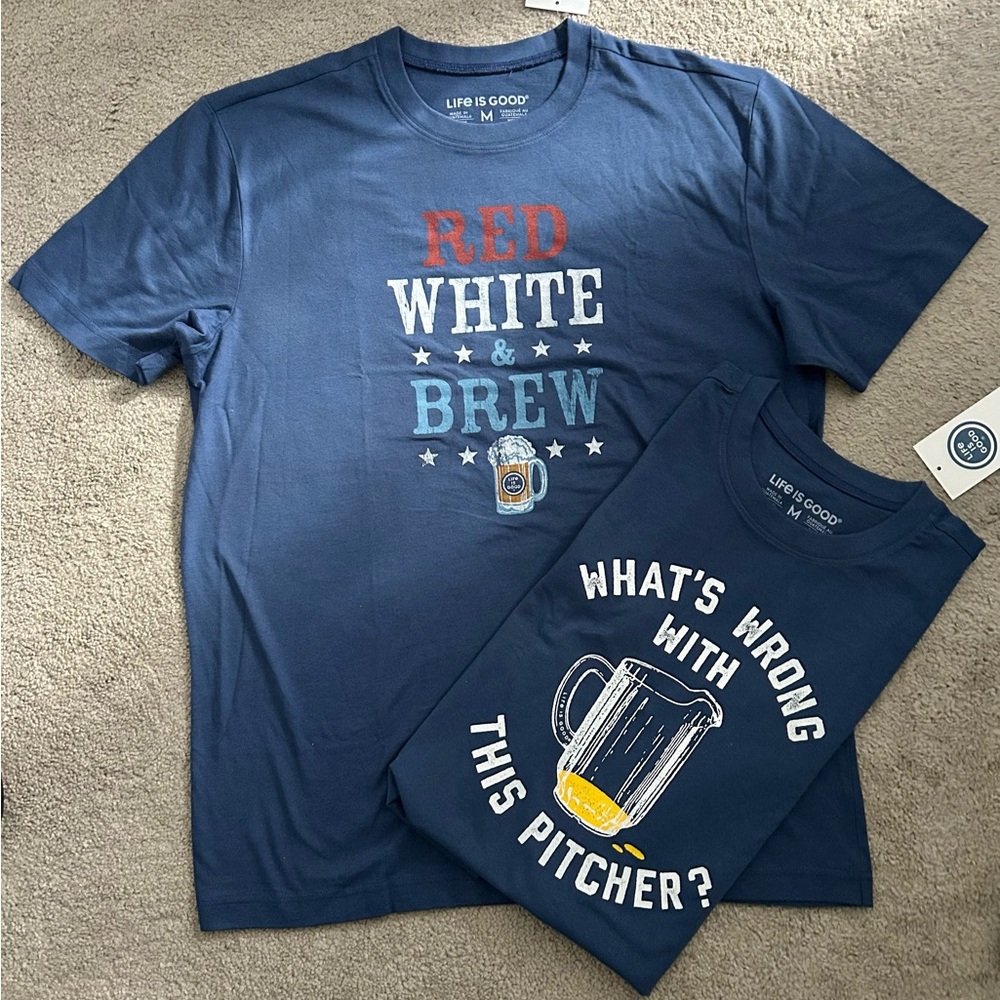 2 - Life Is Good Navy Beer Graphic T-Shirts mens M